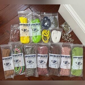 Assorted Paracord Planet Kit - Multicolor NWOT